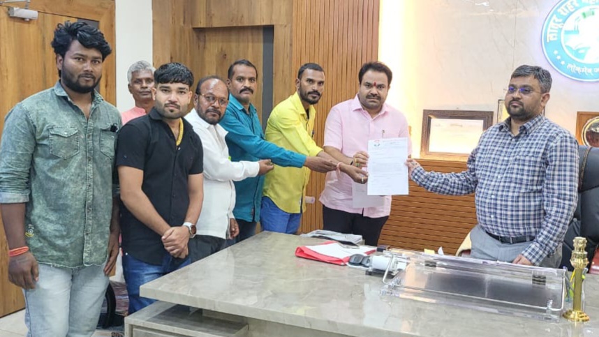 लातूर च्या पुर्व भागात पाणी पुरवठा एकच तास; मनपा आयुक्तांना दोन तास पाणी पुरवण्यासाठी निवेदन.