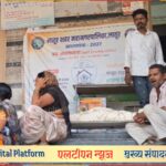 लातूर हादरले! कुत्र्यांच्या हल्ल्यात २२ वर्षीय तरुणाचा दुर्दैवी मृत्यू; संतप्त नातेवाईकांनी मृतदेह थेट मनपाच्या पायऱ्यांवर ठेवला!